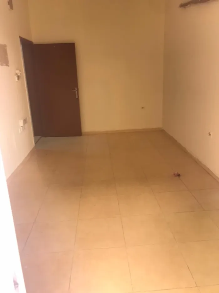 A room and a hall for rent : Image 1