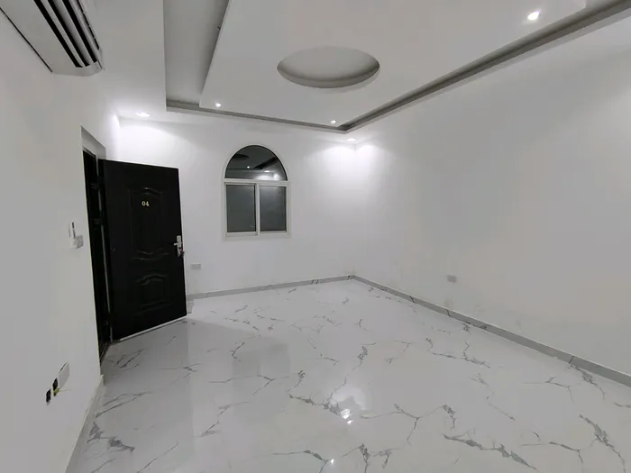 For Rent Apartment in Madinat Al Riyad, Abu Dhabi : Image 1
