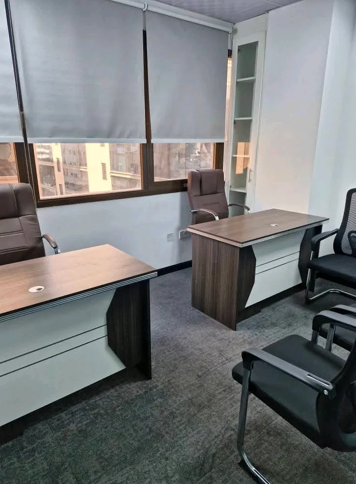 Office for rent : Image 1