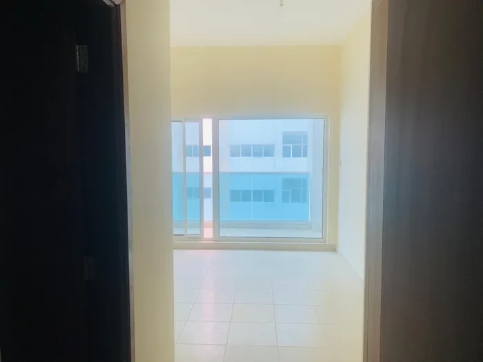 غرفتين للبيع في عجمان الراشدية 3 : Image 1