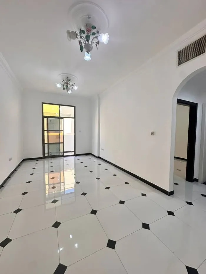 شقة للايجار في عجمان  الروضة 3 : Image 1