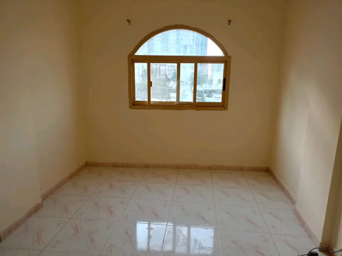For Rent Apartment in Al Rashidiya 3, Ajman : Image 1