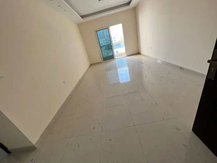A room and a hall for annual rent in Rashidiya, Ajman : Image 1