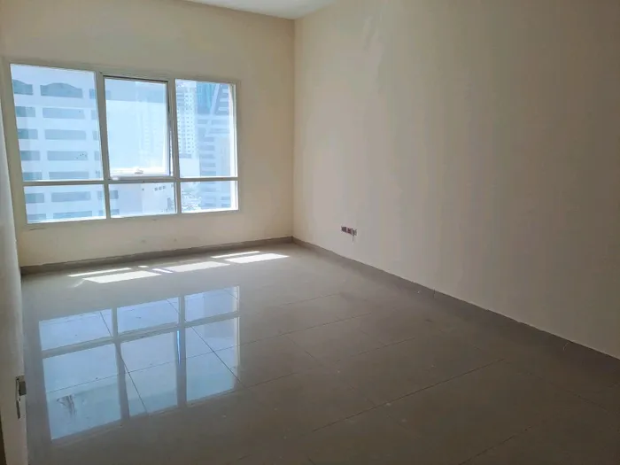 Apartment for annual rent in Sharjah : Image 1
