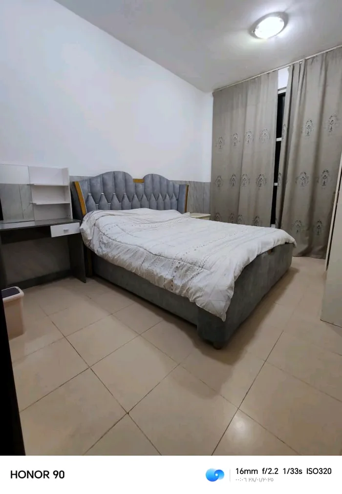 furnished room and hall : Image 1