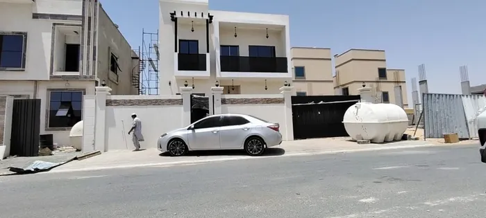 فيلا للبيع بالزاهية - عجمان : Image 1