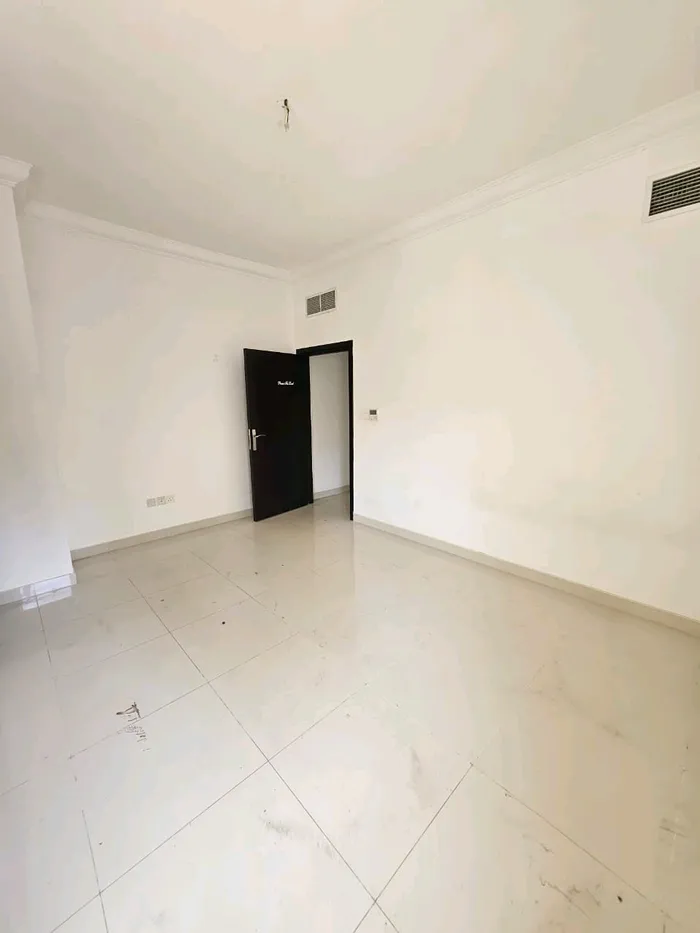 Apartment for annual rent : Image 1