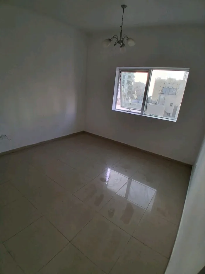 Apartment for rent in Al Qulayaa, Sharjah : Image 1