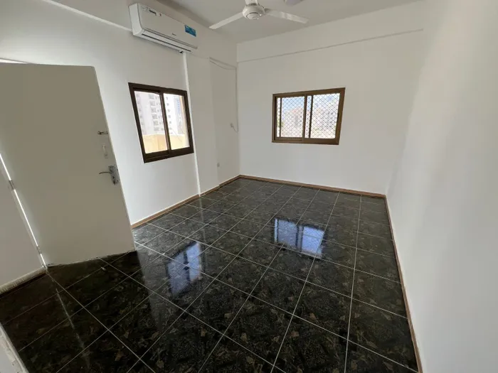 Two rooms and a hall with completely new finishes and a large area at a very special and exclusive price : Image 1