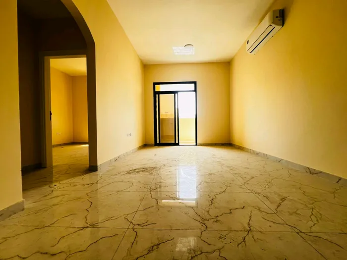 شقه للايجار السنوى اول ساكن : Image 1