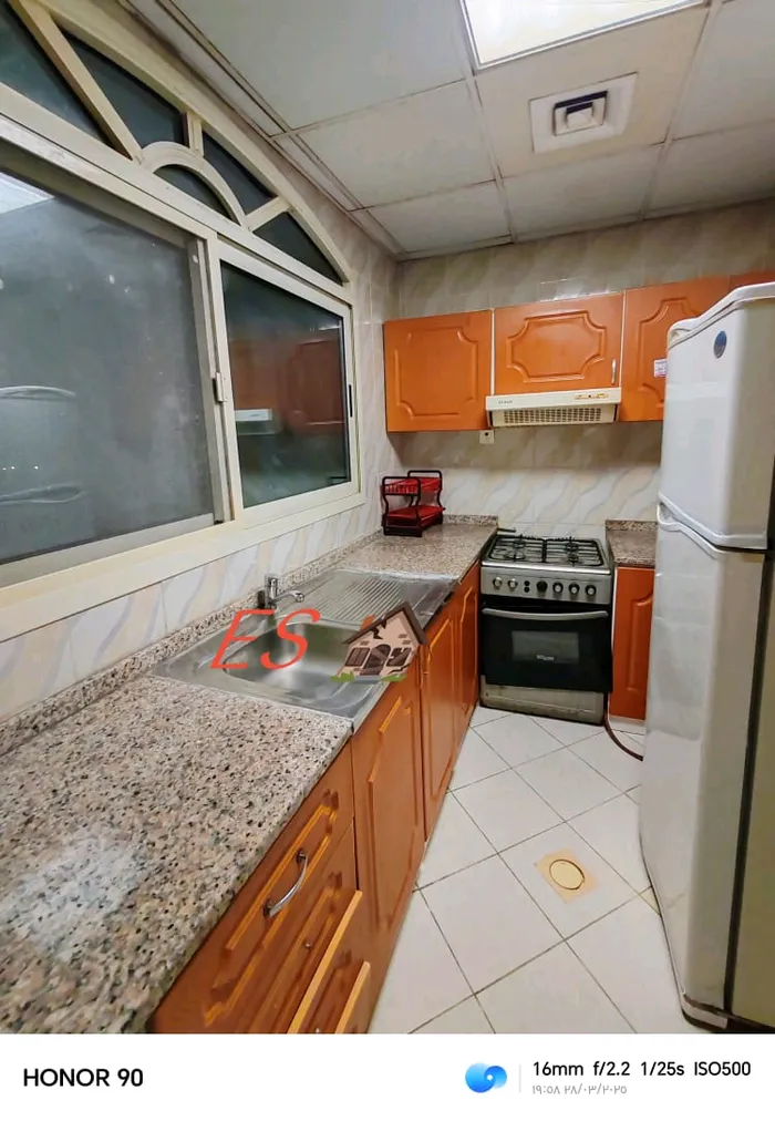 غرفه و صاله مفروشه : Image 1