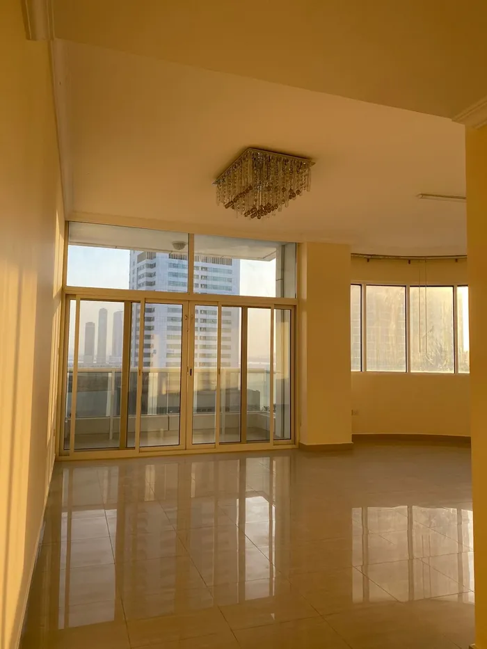 🏙️ Luxury apartment with direct sea view | Al Khan, Sharjah | Own now : Image 1