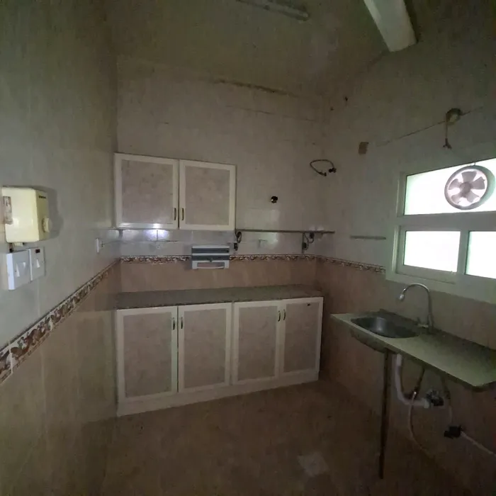 للايجار شقة صغيرة في منطقة دهان مدينة راس الخيمة : Image 1