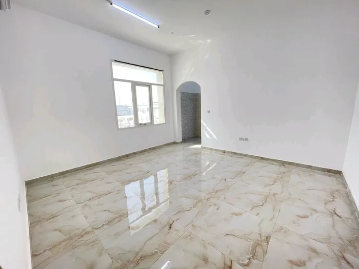 شقق للايجار في العين : Image 1