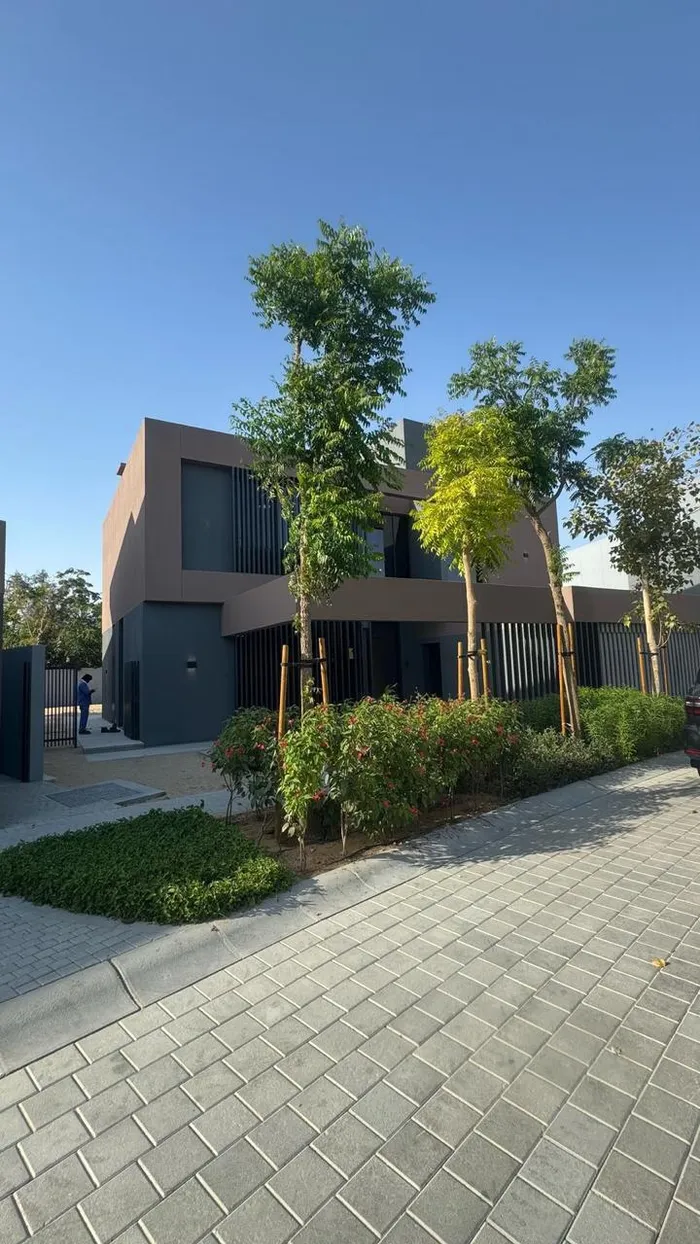 فيلا مممتاز داخل موقع الزاهيه : Image 1