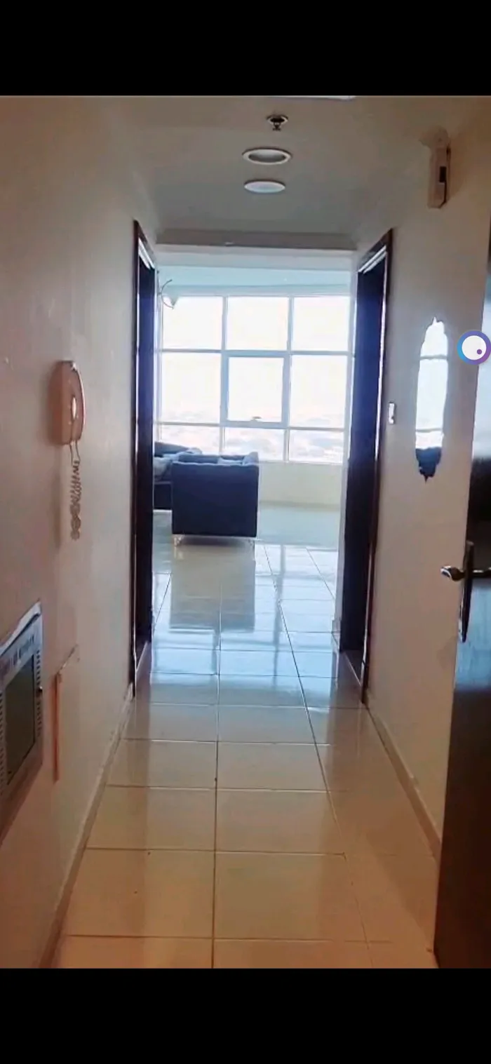 Orient Tower : Image 1