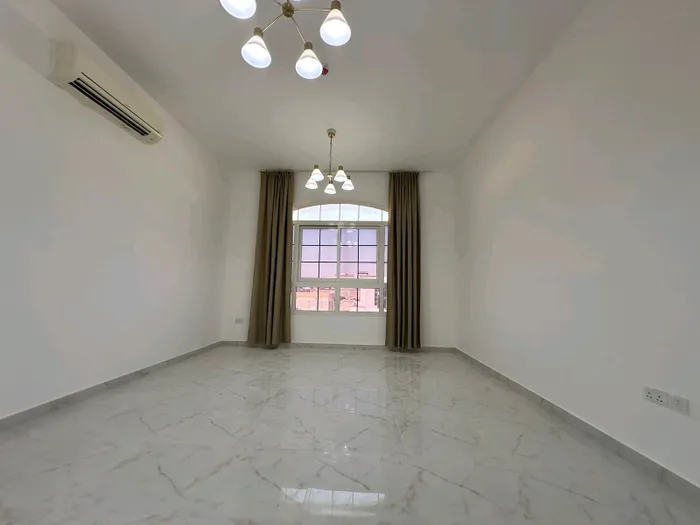 A room and a hall in Riyadh, south of Al Shamkha : Image 1