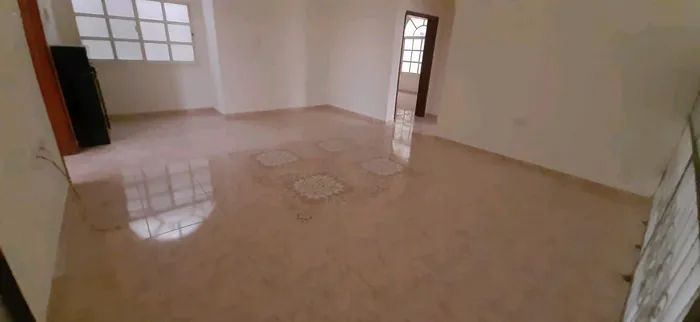 Duplex villa for annual rent : Image 1