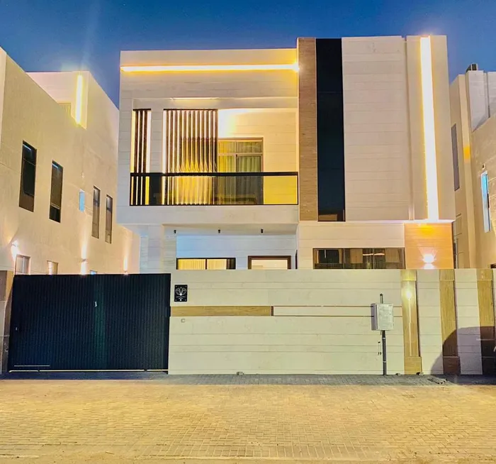 New villa with 5 master rooms : Image 1