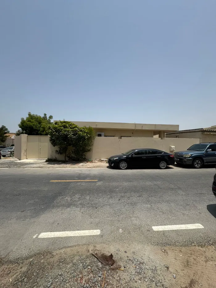 House for sale in Al Ghubaiba area : Image 1