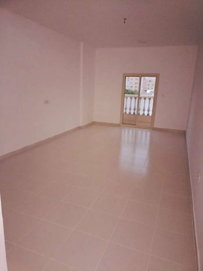 📢 For annual rent in Ajman - Rashidiya 1 on Mina Street 🏠 A room and a hall close to Sharjah and Dubai// 📢 For annual rent in Ajman - Al Rashidiya 1 on Mina Street 🏠 One bedroom and a hall close to Sharjah and Dubai : Image 1