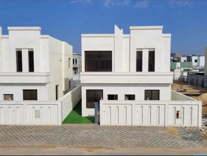 First resident villa for rent in Jasmine with 5 master rooms : Image 1