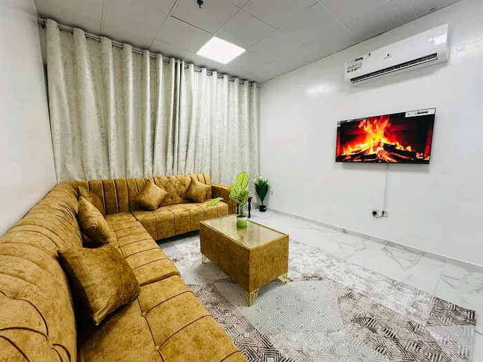 غرفتي وصاله للايجار الشهري : Image 1