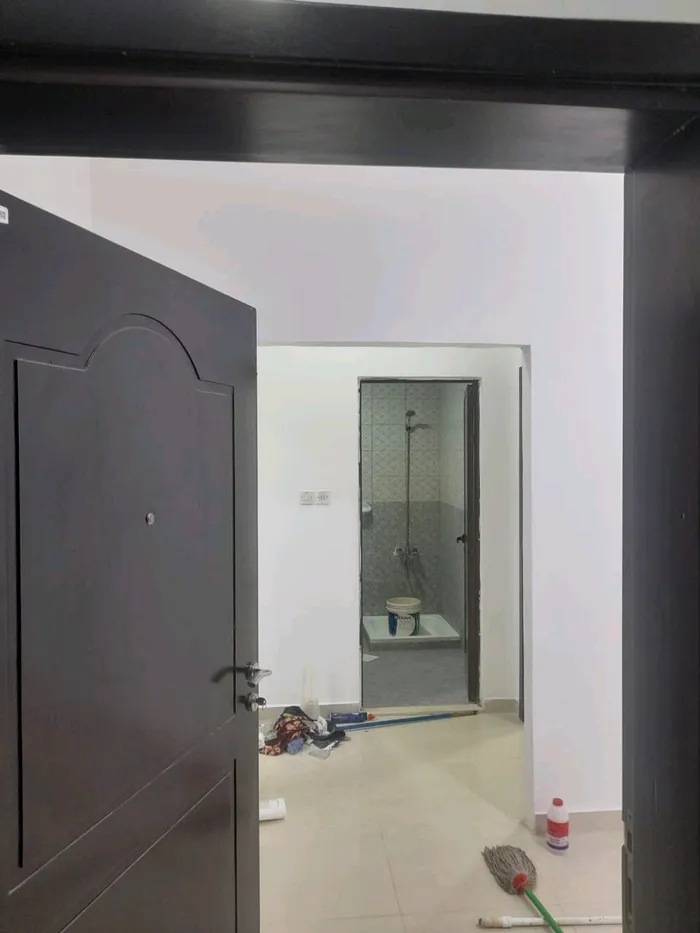 شقة غرفة وصالة للإيجار بالروضة 2 عجمان : Image 1