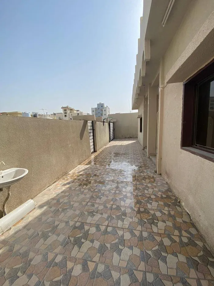 Arabic house for rent in Al Nuaimia 2 - Ajman (Kuwait Street) : Image 1