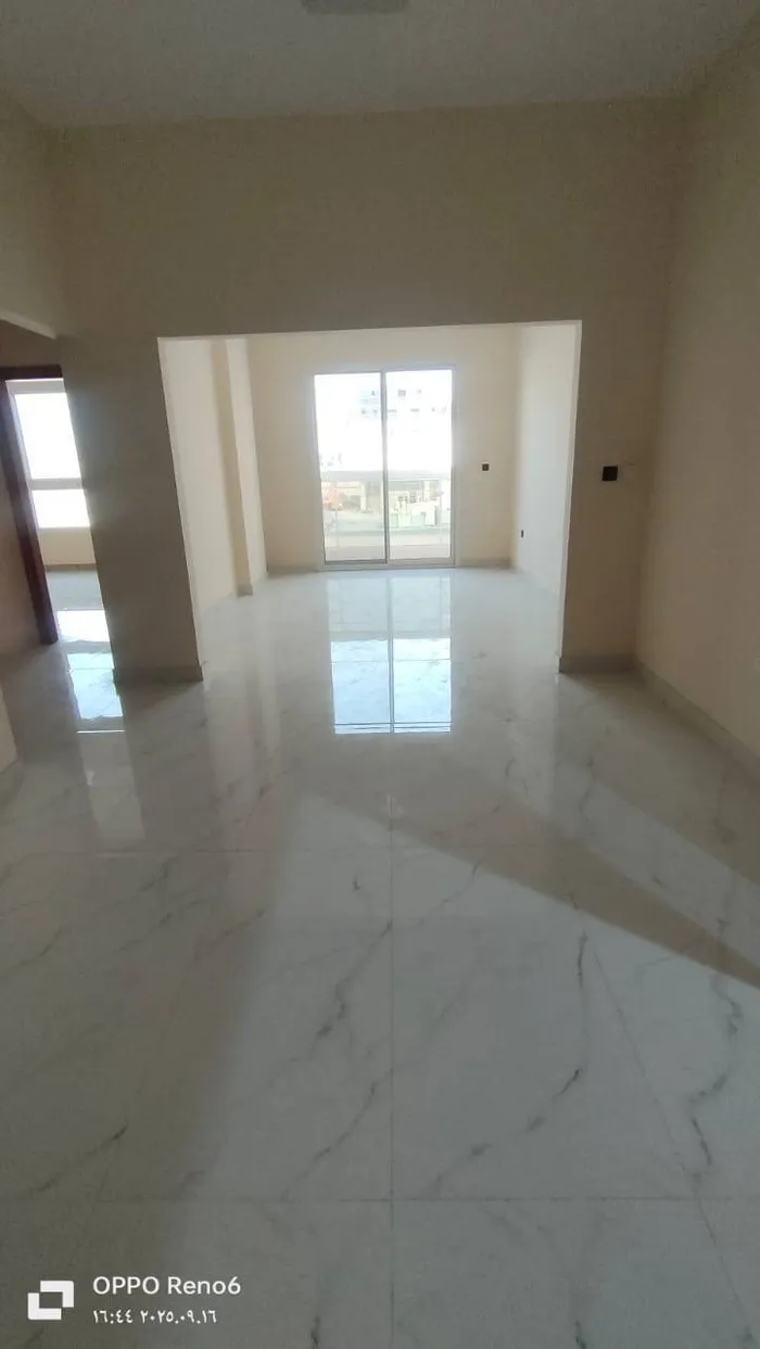 اول سااااكن في عجمان شقه غرفه وصاله واسعه جدا ب الجرف 3 الجديده : Image 1