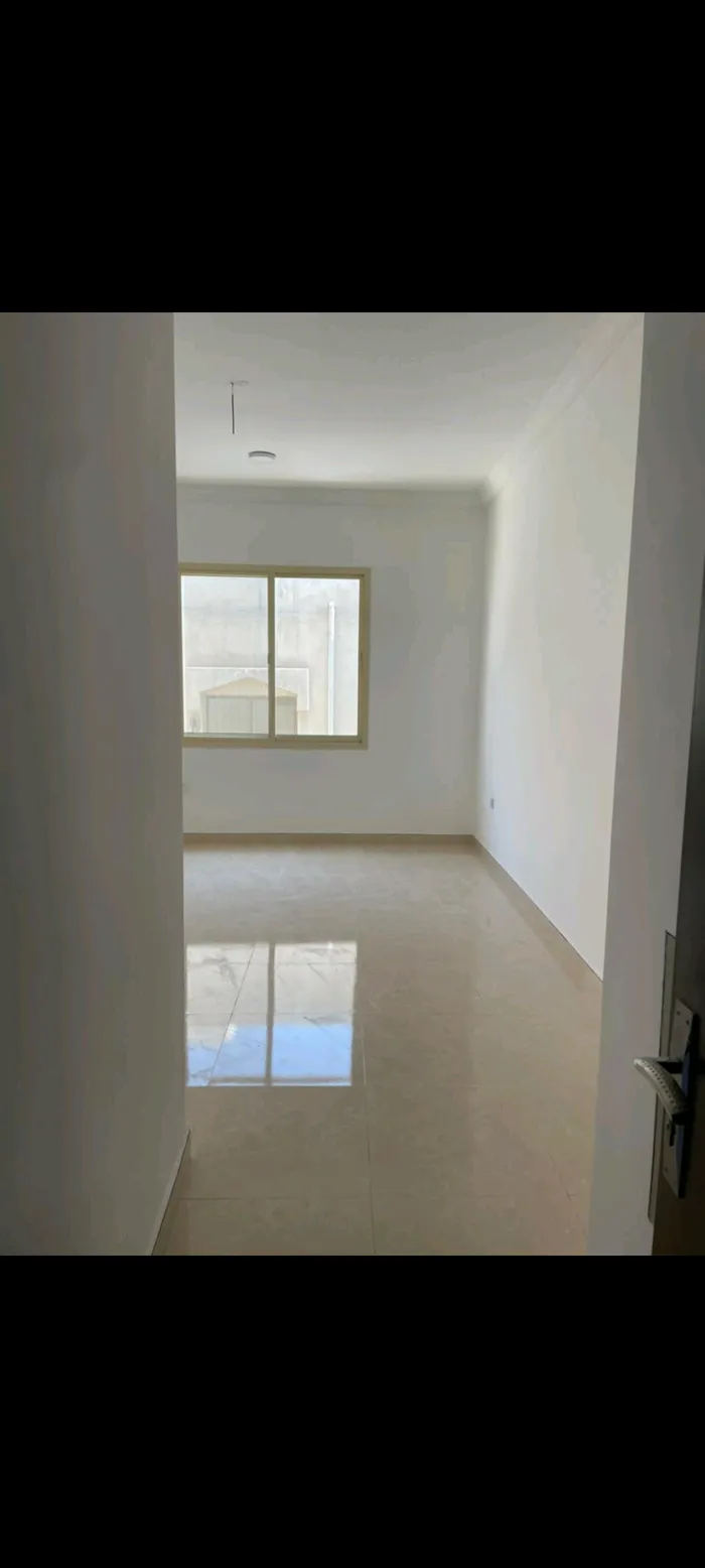One bedroom apartment and a hall for the second resident in Naimiya : Image 1