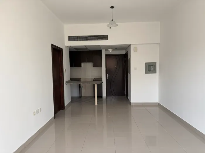 Ready-to-Move 1BHK | Bright & Spacious | Pool & Gym – Al Nahda 1 Dubai : Image 1
