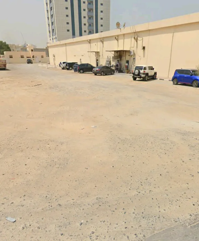 Residential commercial land g+6, kindergarten 3, opposite the Emirates markets : Image 1