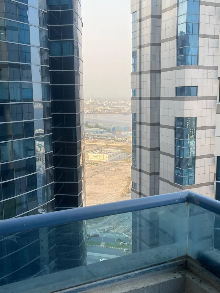 A room and a hall with an excellent view of the Falcon Towers next to NESTO and with all services : Image 1