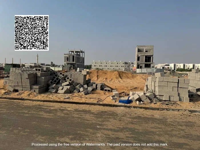 ارض سكنى تاون هاوس سعر شامل رسوم منطقة الحليو2 : Image 1