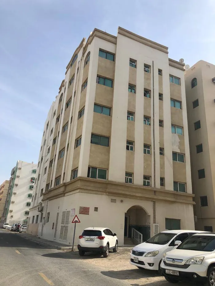 🏢✨ A distinctive investment building for sale - Butina area, Sharjah : Image 1