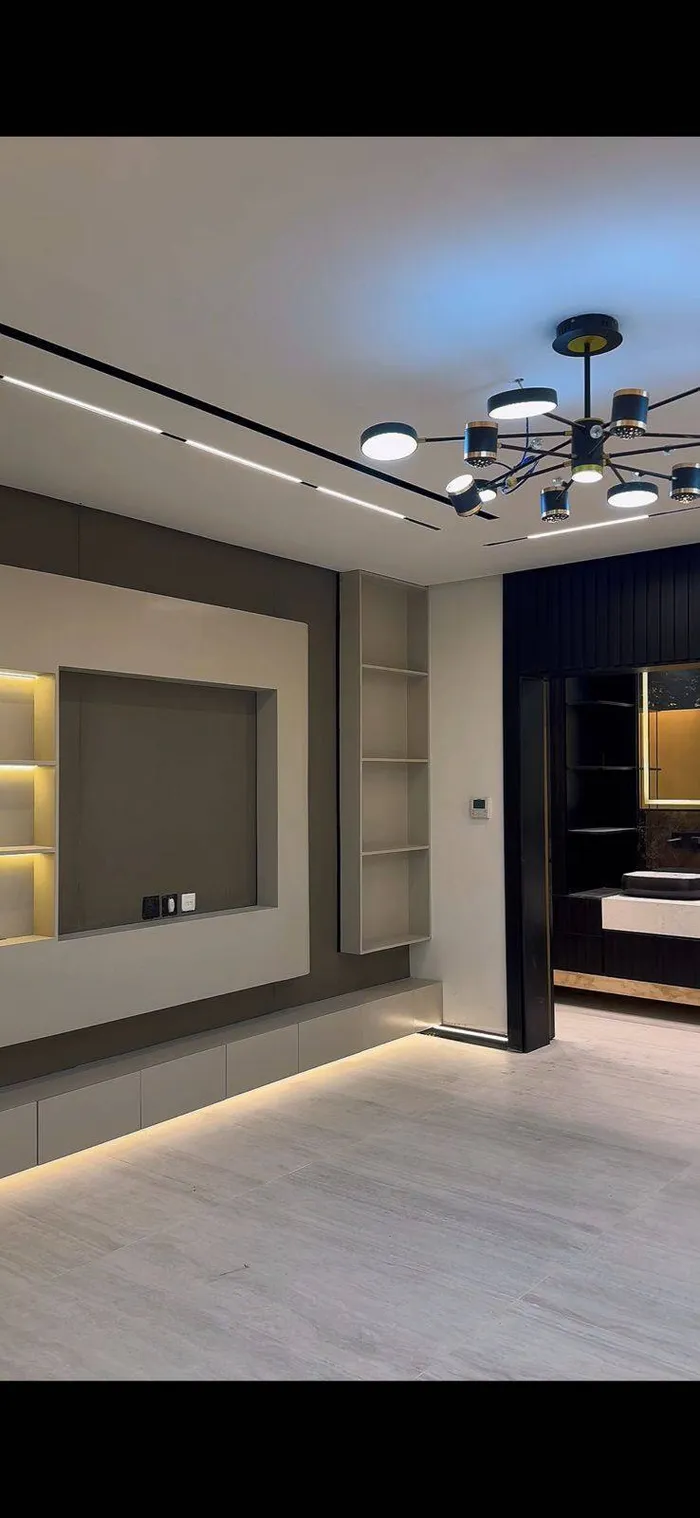 للبيع فيلا في منطقة الزاهية   شامل رسوم التسجيل والتمليك  شامل الكهرباء والماء   شامل التكييف   شارع قار وسكة تكييف مركزي   سستم كمرات جاهز في الفيلا  سستم انتركوم   ساوند سستم لكامل لفيلا  واي فاي مجهز بلكامل  حديقة معلقة   مكيفات مركزية جاهزة   ادو : Image 1