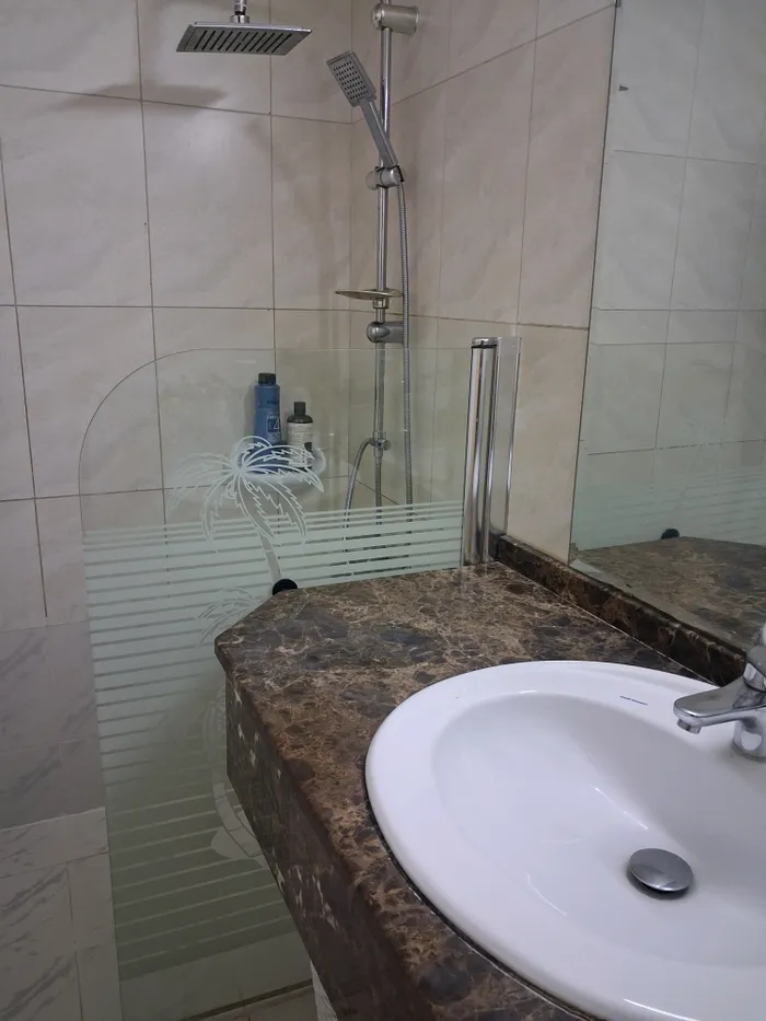 للايجار شقه ثلاث غرف وصاله : Image 1