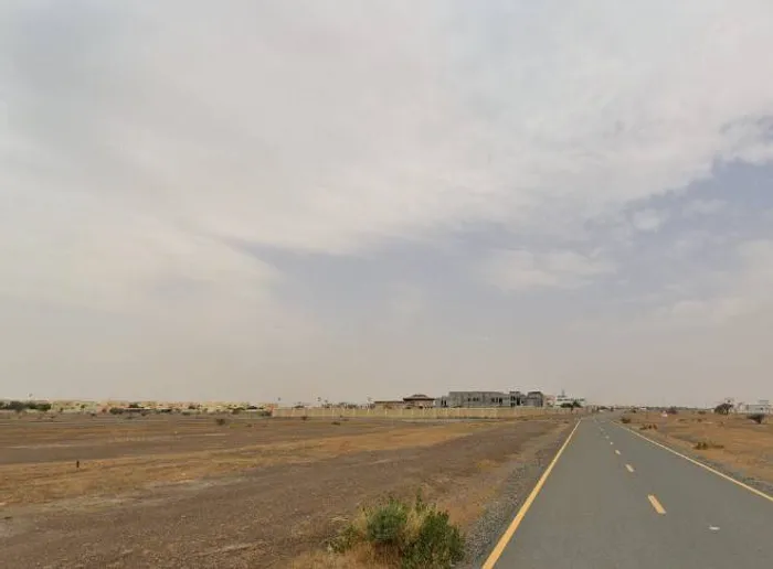 3 أراضي سكنية للبيع | المنامة 1| تملك حر | G+1 | قرب سهيلة، الشارقة : Image 1