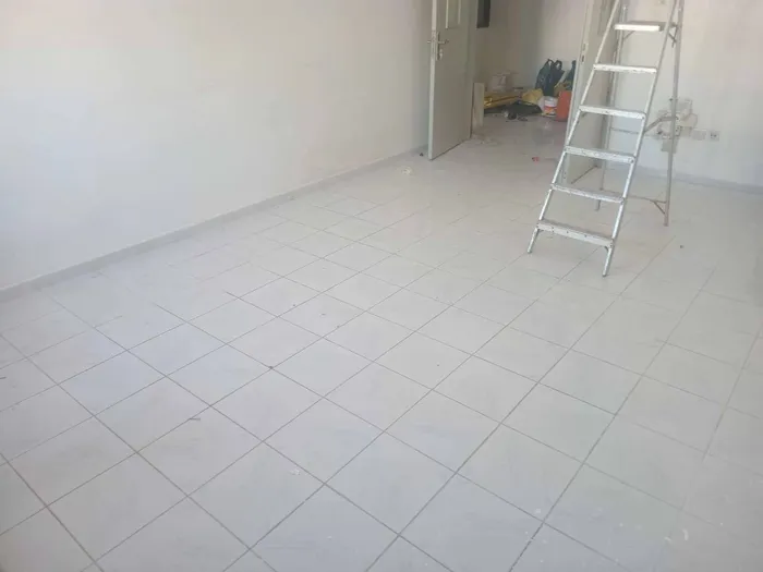 🏠✨ شقة غرفتين وصالة مع بلكونة للإيجار السنوي في القاسمية (المحطة)- الشارقة ✨🏠 : Image 1