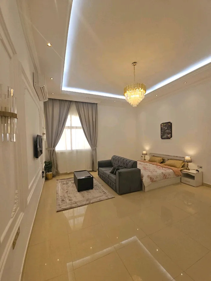 For Rent Villa in Al Dhahir, Al Ain : Image 1