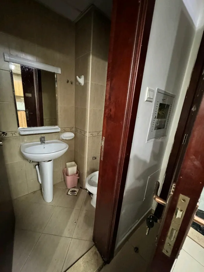For Rent Apartment in Al Nuaimia 3, Ajman : Image 1