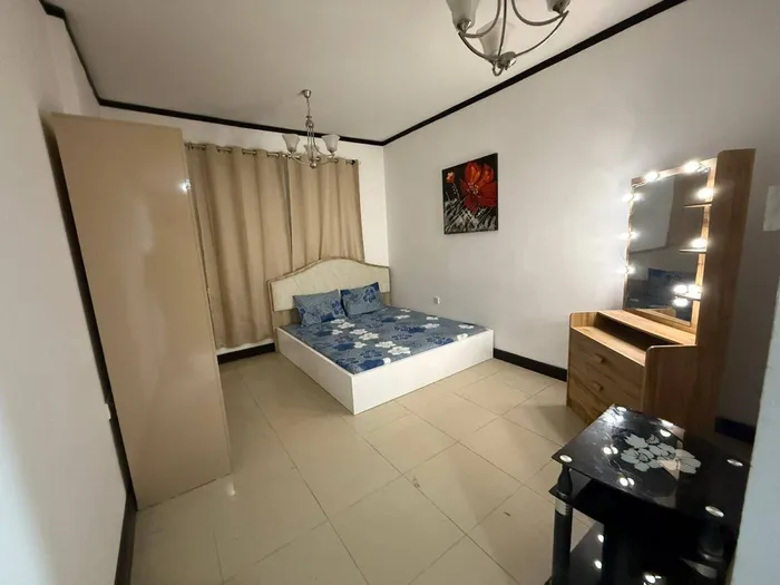 🏠 شقة فاخرة مفروشة للإيجار الشهري،أول ساكن في المجرة _ الشارقة 🏠 : Image 1