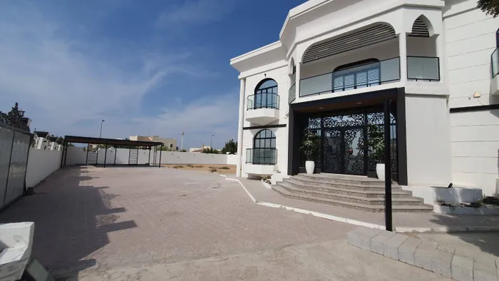 👑 قصر سكني راقٍ على زاوية شارعين | فرصة استثنائية | تشطيب نظام كويتي – الحميدية، عجمان : Image 1