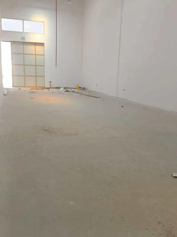 For Rent Warehouse in Al Jerf 2, Ajman : Image 1