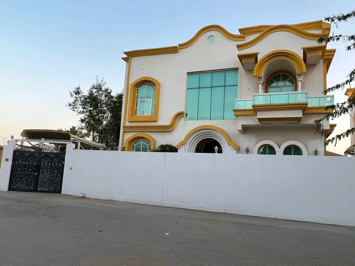 Villa : Image 1