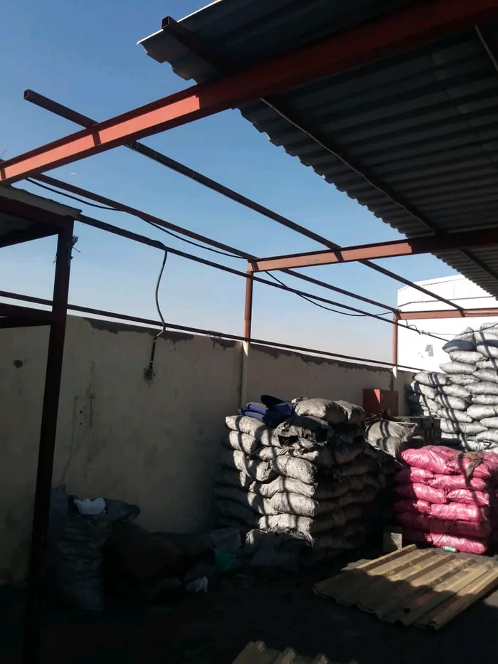 للبيع ارض صناعيه مسوره في الصجعه : Image 1