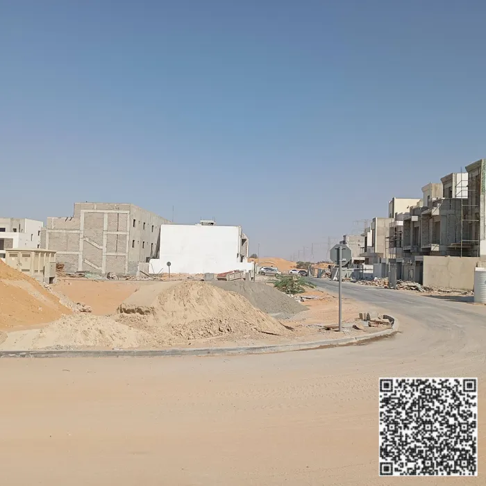 ارض سكني زاوية شارعين 205متر بالقرب من الطرق الرئيسية بسعر ممتاز : Image 1