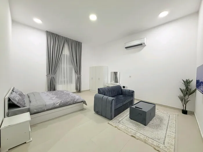 For Rent Apartment in Al Dhahir, Al Ain : Image 1