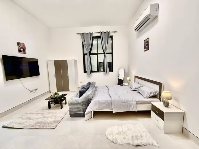 For Rent Apartment in Al Shamkhah, Abu Dhabi : Image 1
